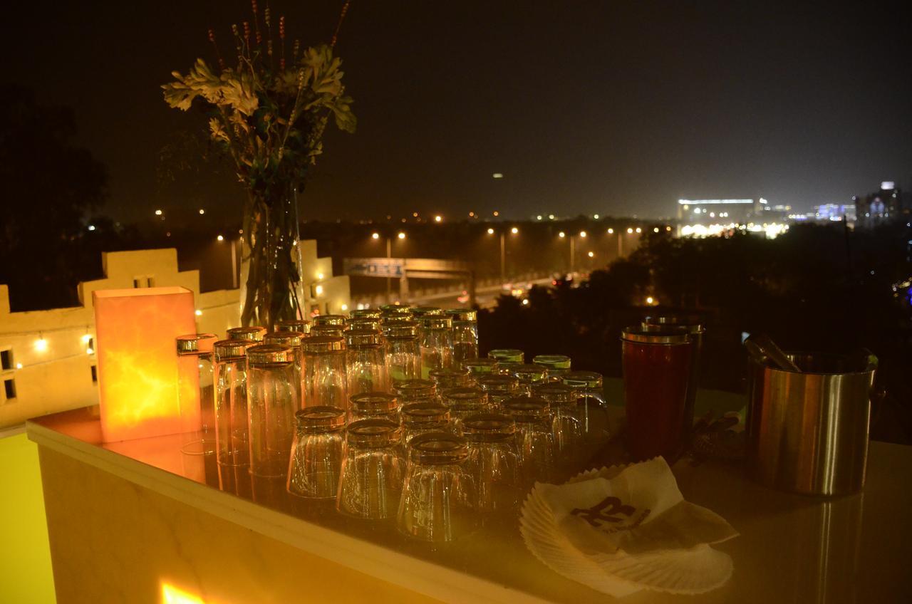 Hotel PK Residency Noida Exterior foto